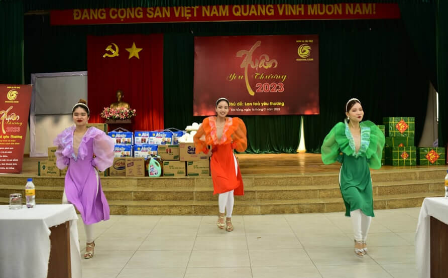 Dự án trao yêu thương đến trung tâm bảo trợ xã hội Đà Nẵng